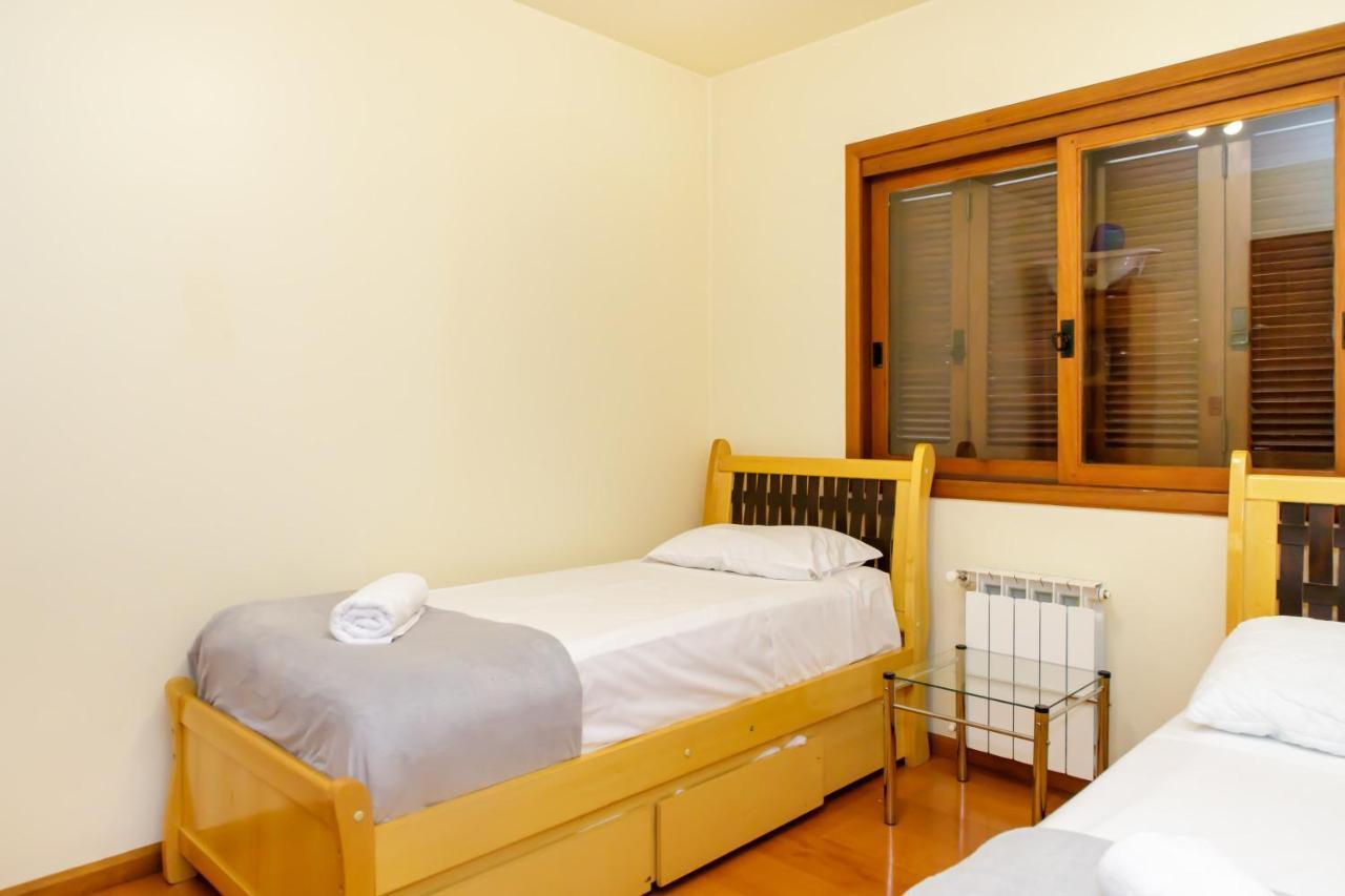 Apartamento Amplo E Aconchegante Na Av Das Hortencias No Centro De غرامادو المظهر الخارجي الصورة