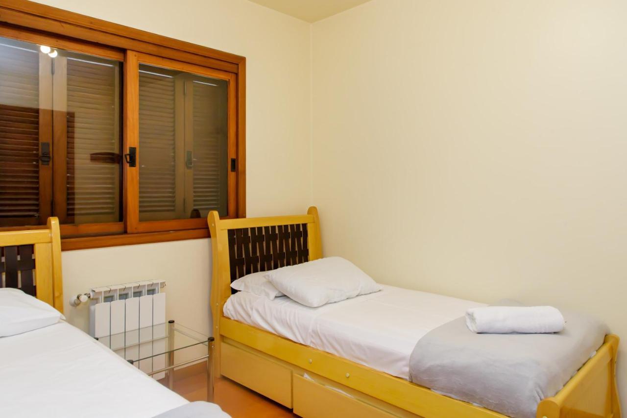 Apartamento Amplo E Aconchegante Na Av Das Hortencias No Centro De غرامادو المظهر الخارجي الصورة